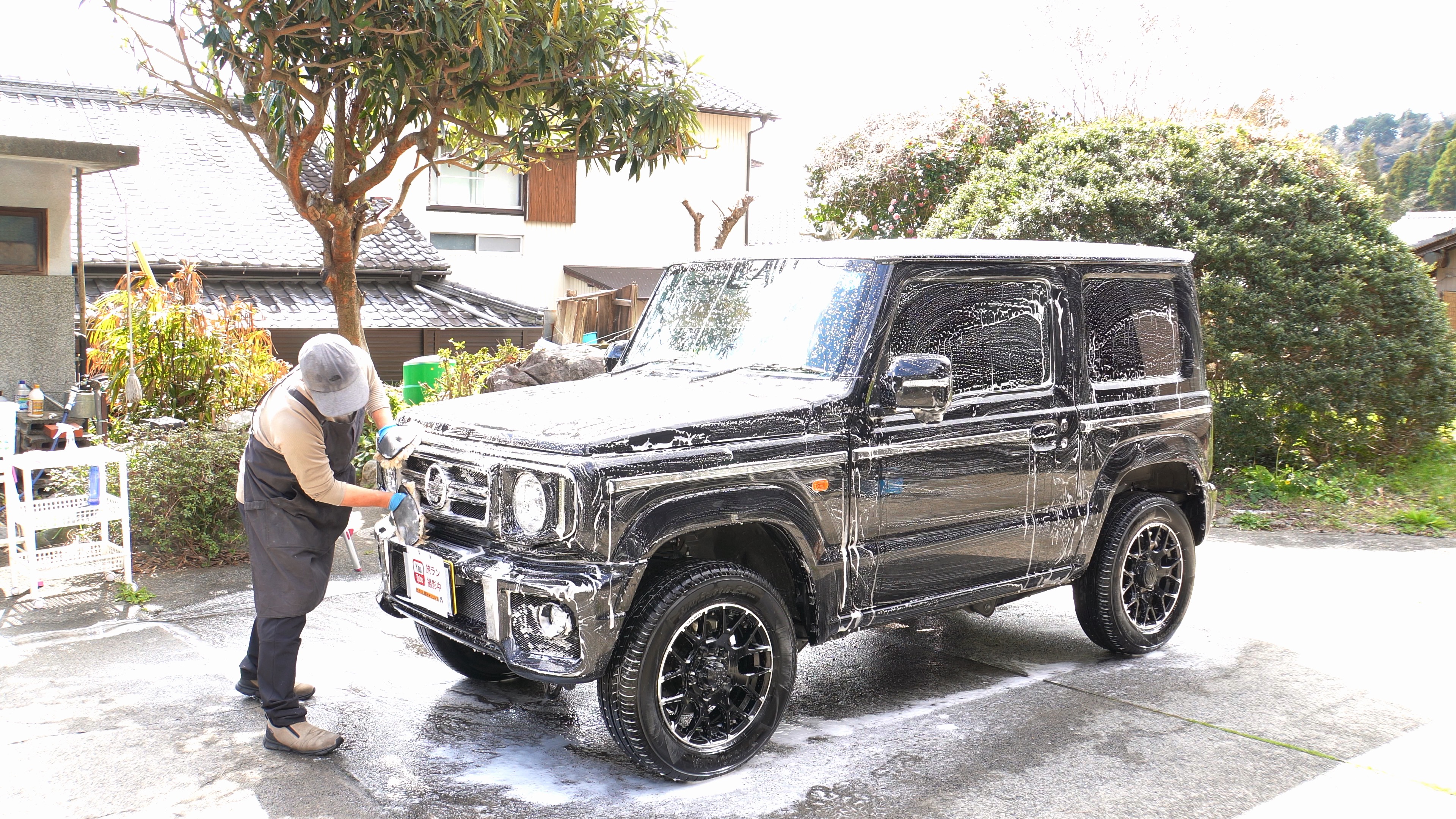 「自宅施工だからできる、驚きの破格値洗車！」の写真